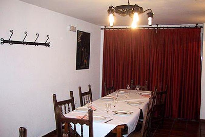 מלון גוארדו Montana Palentina מסעדה תמונה
